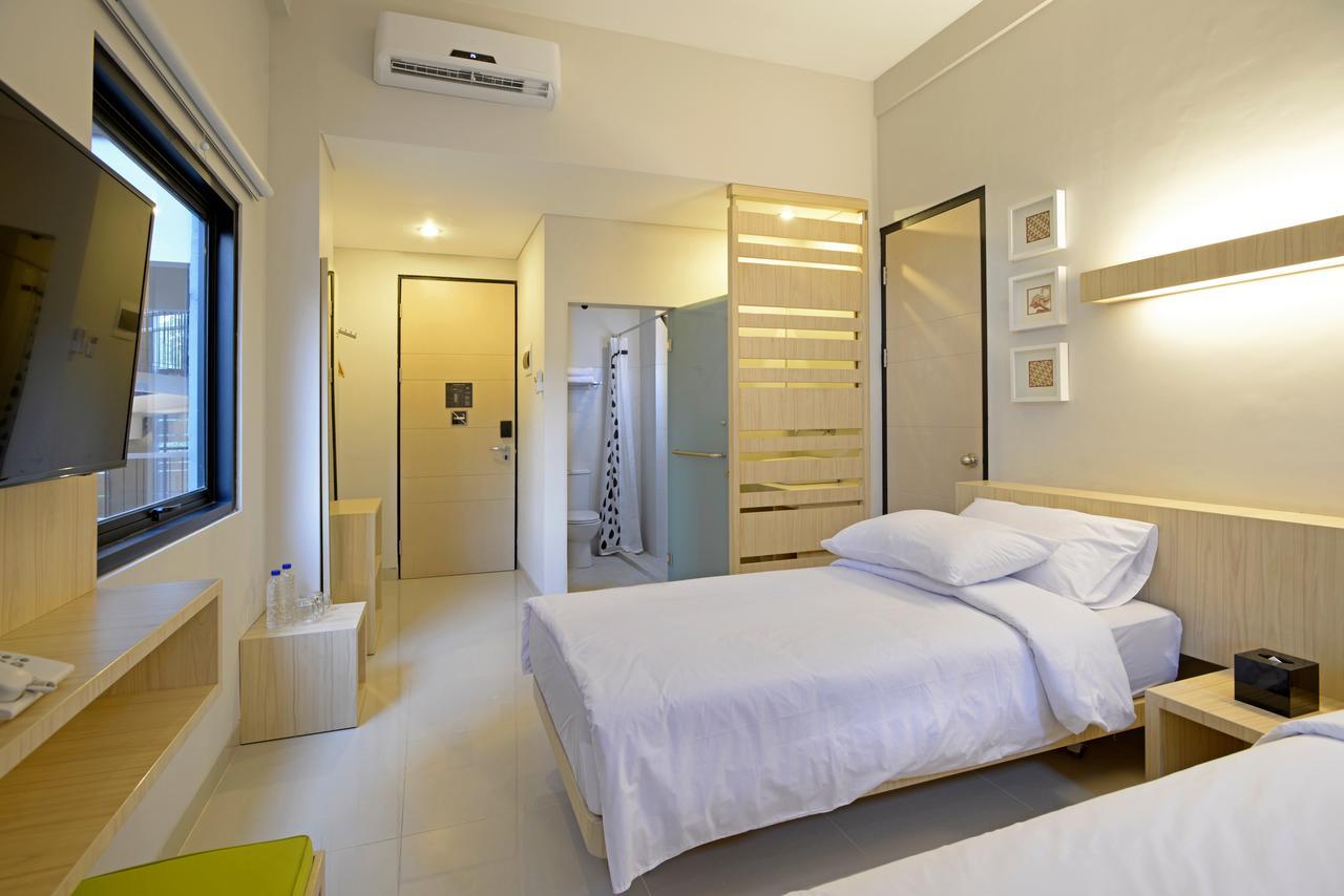 Arjuna Hotel Batu City Экстерьер фото