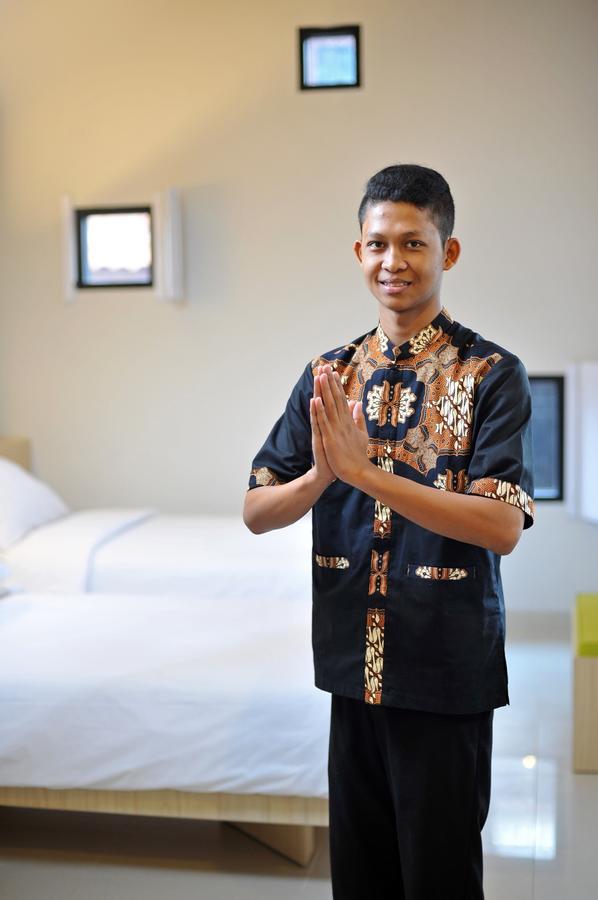Arjuna Hotel Batu City Экстерьер фото